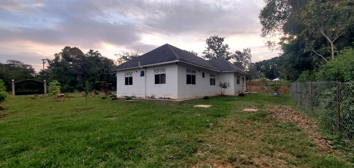 Adede Residence — Gates & Grills — Residential Fabrication project in Kisumu